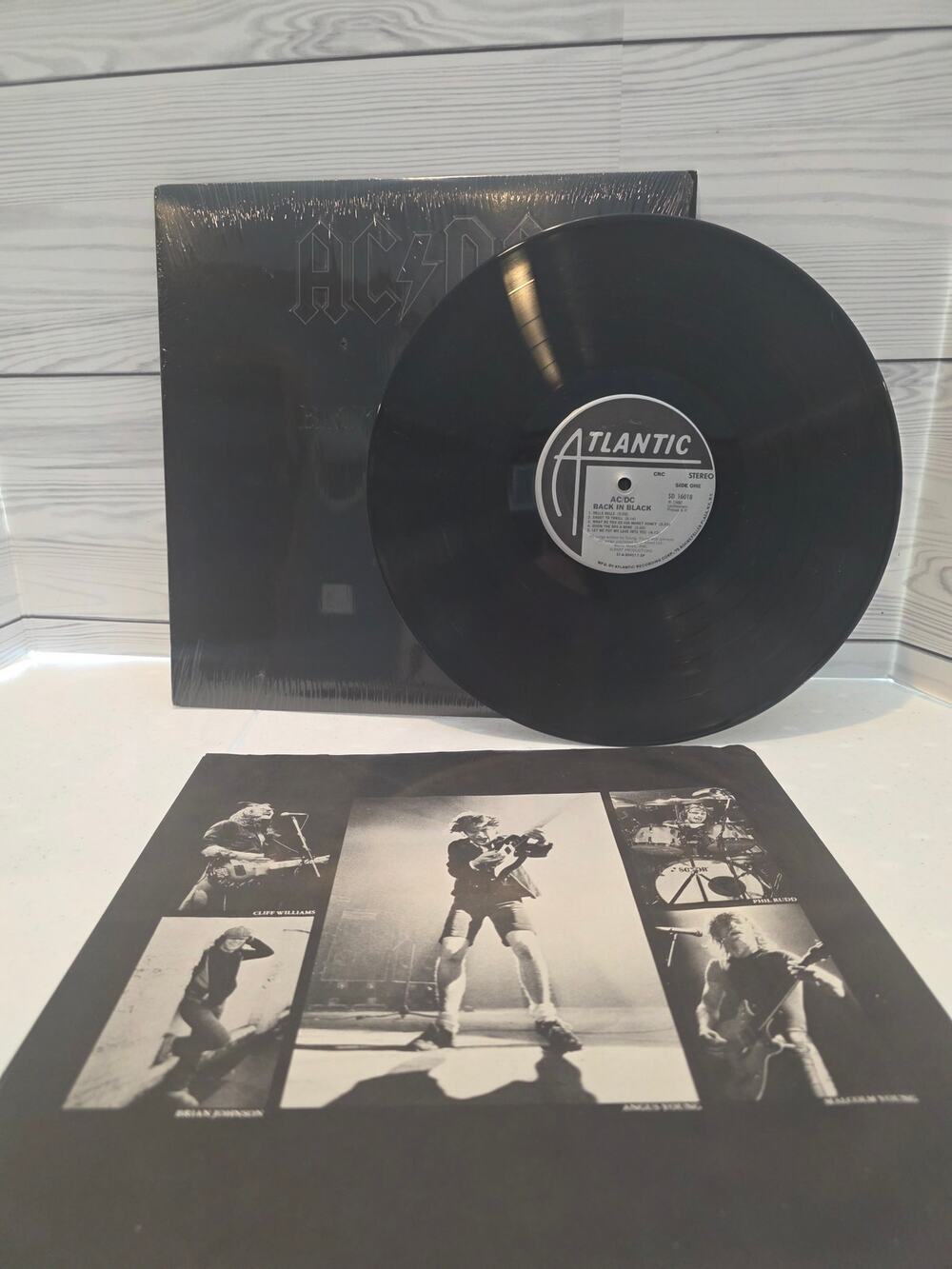AC/DC  Back In Black  Vintage Vinyl LP Record VG+ W/ Insert  Hells Bells